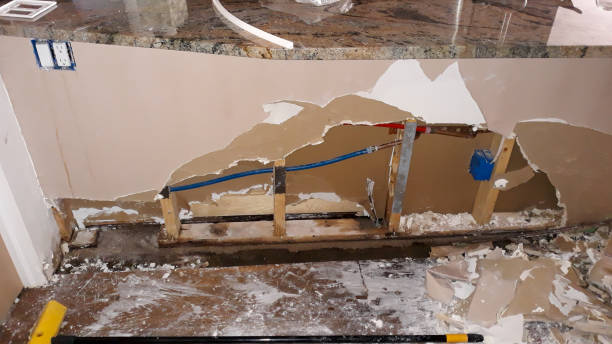 Best Commercial water damage restoration  in Lake Lifornia, CA